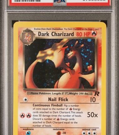 [SOLD] Pokemon TCG Graded Card: 2000 Dark Charizard English #004 PSA 8